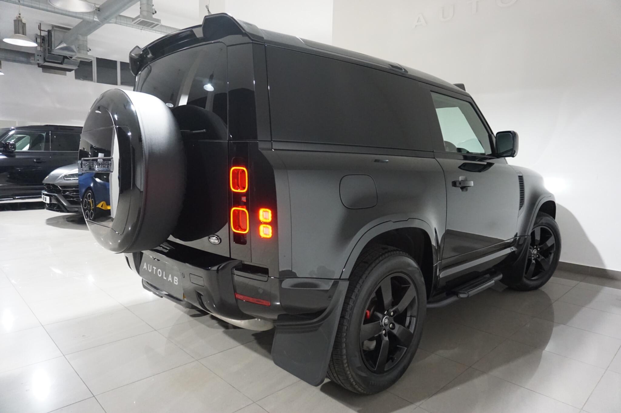 Land Rover Defender 90 3.0 D200 MHEV Hard Top SUV 3dr Diesel Auto 4WD SWB Euro 6 (s/s) (200 ps)